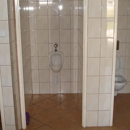 Kamp alanı Letniskowe Przy Lesie